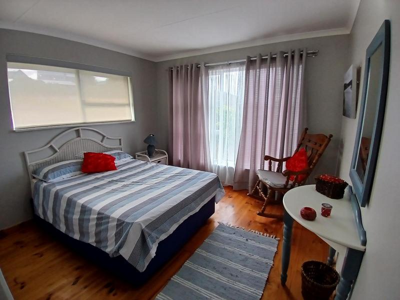 4 Bedroom Property for Sale in Stilbaai Wes Western Cape